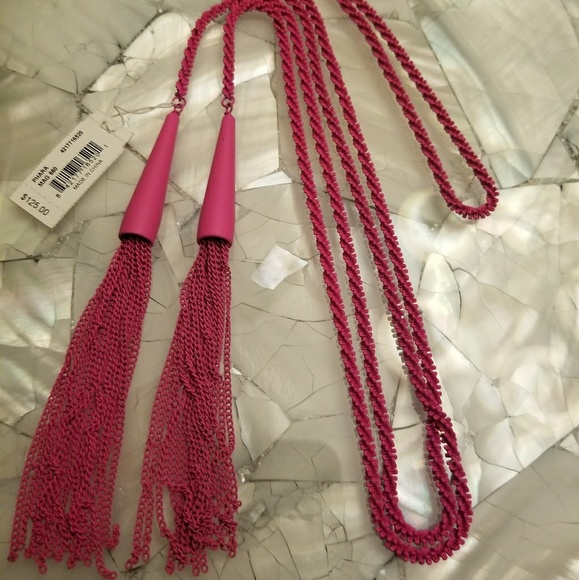 NWT Kendra Scott Matte Magenta Phara Necklace - Picture 3 of 4